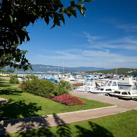 Apartament Gemuetliche 3 Mit Meerblick Čižići